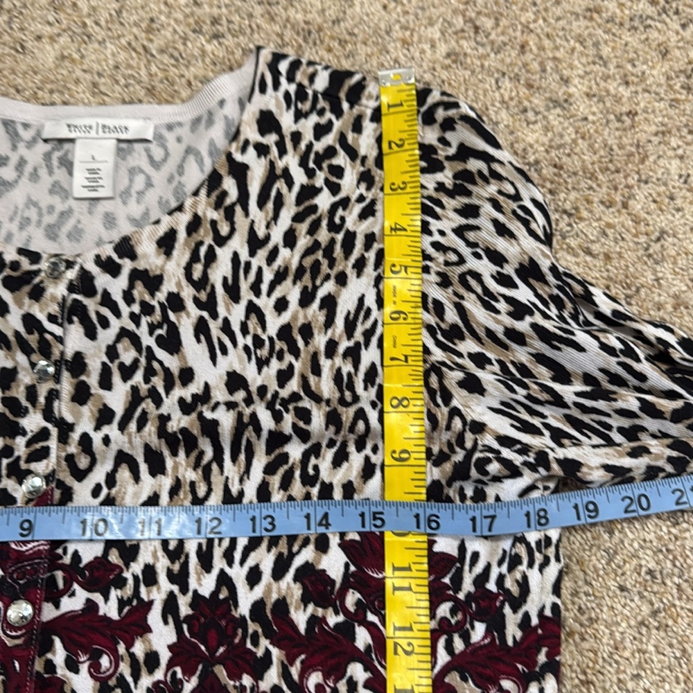 Women's Burgundy Floral & Leopard Print Button Cardigan - Picture 7 of 9